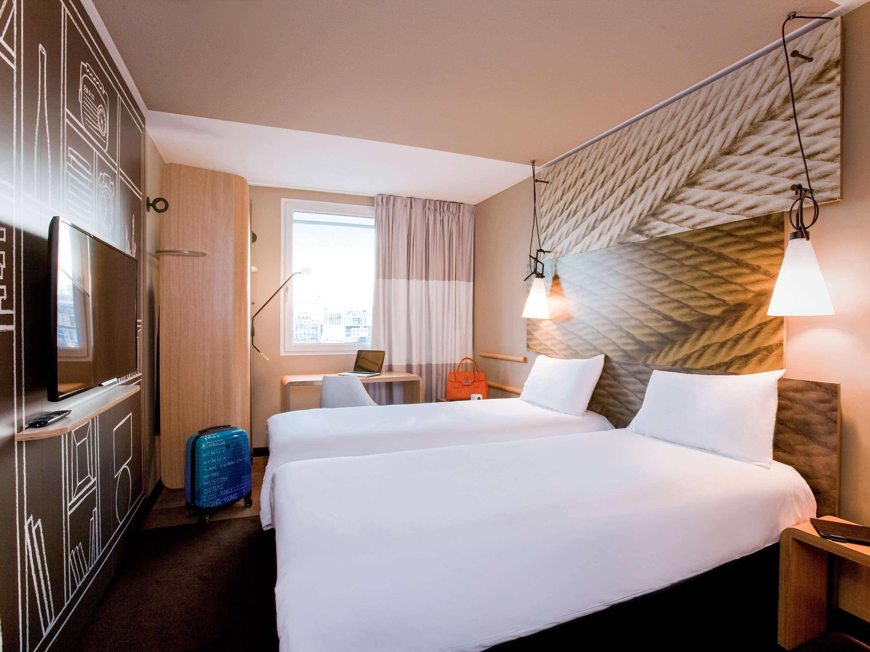 Ibis Paris Porte De Clichy Centre Kültér fotó