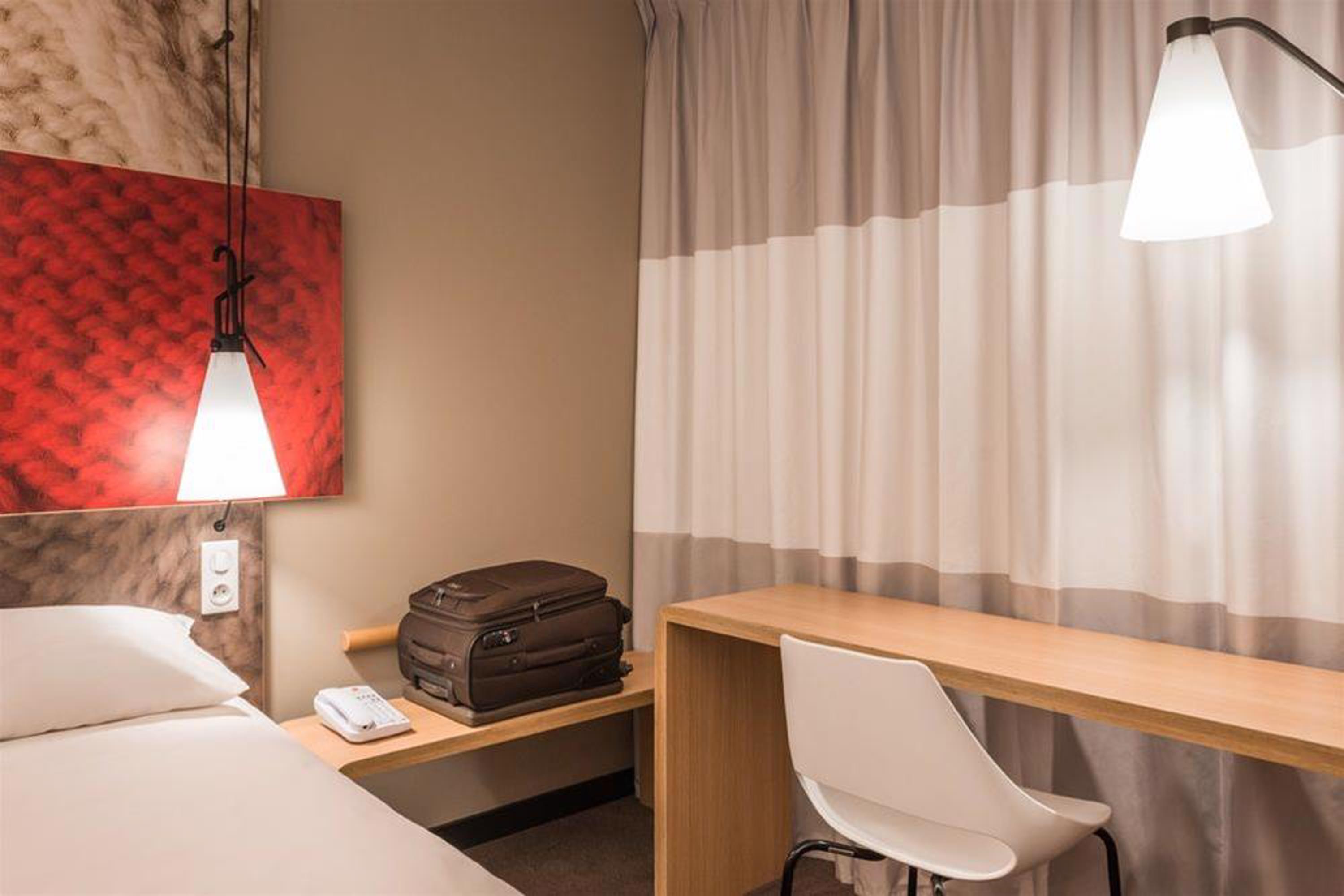 Ibis Paris Porte De Clichy Centre Kültér fotó