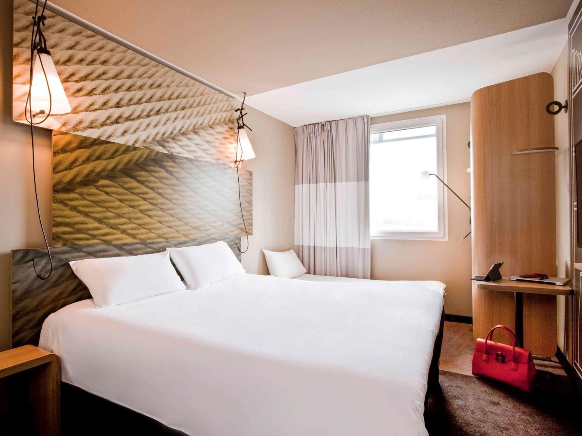 Ibis Paris Porte De Clichy Centre Kültér fotó